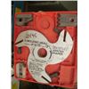 Image 2 : LOT OF CRAFTSMAN ACCESS., MOLDING/CUTTING HEAD, MITRE VICE, RADIAL ARM SAW GUARD, ETC.