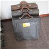 Image 1 : 3 45RPM RECORD CASES & RECORDS