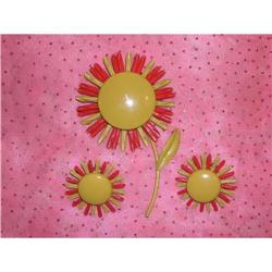 Vintage Enamel Daisy Daisies Brooch Pin #1798132