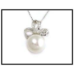 PLATINUM DIAMOND PENDANT WITH 12.3MM PEARL(was #1844465