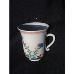 18th. century Chinese export porcelain cup #1844693