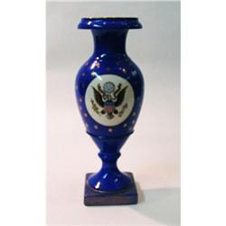 Porcelain vase. Limoges. #1844864