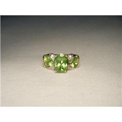 14K YG Peridot Diamond Tri-Stone Heart Ring #1795392