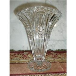 CUT CRYSTAL FAN VASE 1865-1890 #1807328