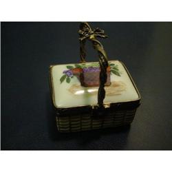 French hand painted Limoges box signed  #1820471