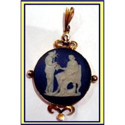 WEDGWOOD GOLD BLUEWHITE JASPER PENDANT  ANTIQUE#1820790