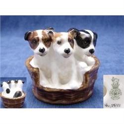 Royal Doulton Three Puppy Dogs (c1941) #1831263