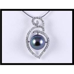 14K White Gold Diamond and Pearl Pendant #1831287