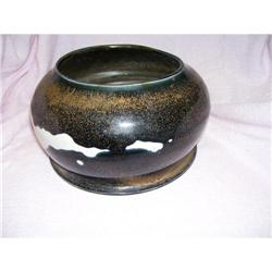 James B. Russell heavy Pot ? Bk & Br. #1831819