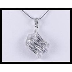 Shimmering 18K White Gold Diamond Pendant #1859040