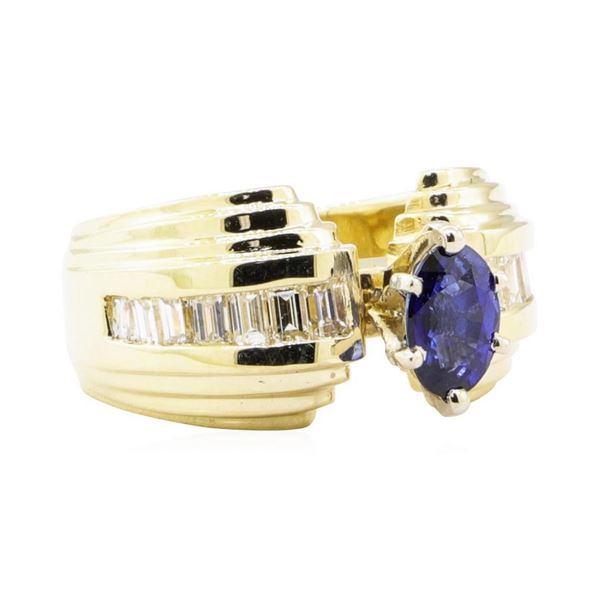 1.52 ctw Sapphire and Diamond Ring - 14KT Yellow Gold