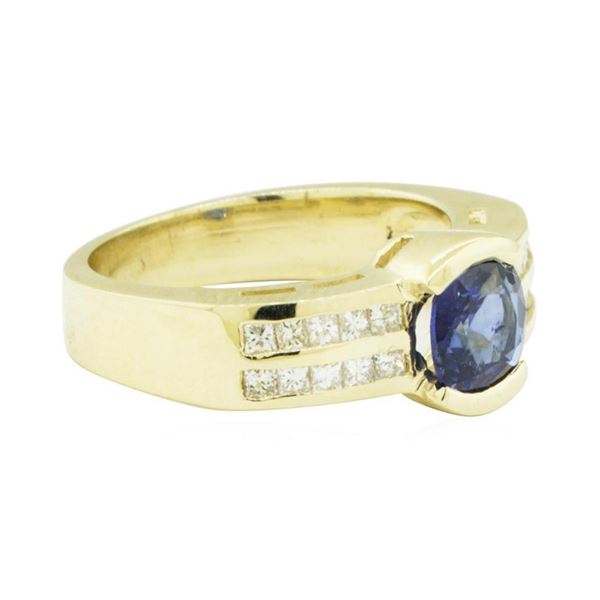 1.37 ctw Square Cushion Brilliant Blue Sapphire And Diamond Ring - 14KT Yellow G