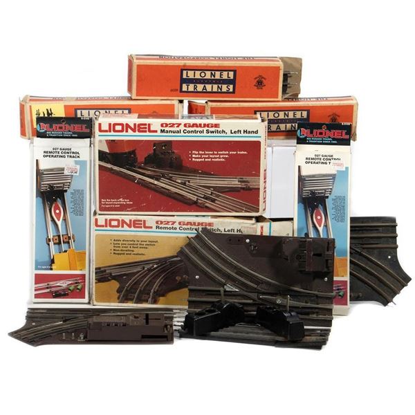 Lionel 1121 Switch Pair Boxed, (3) 1122 Switch Pair Boxed, (3) Crossing, (4) Right 1122 Switch, (1) 