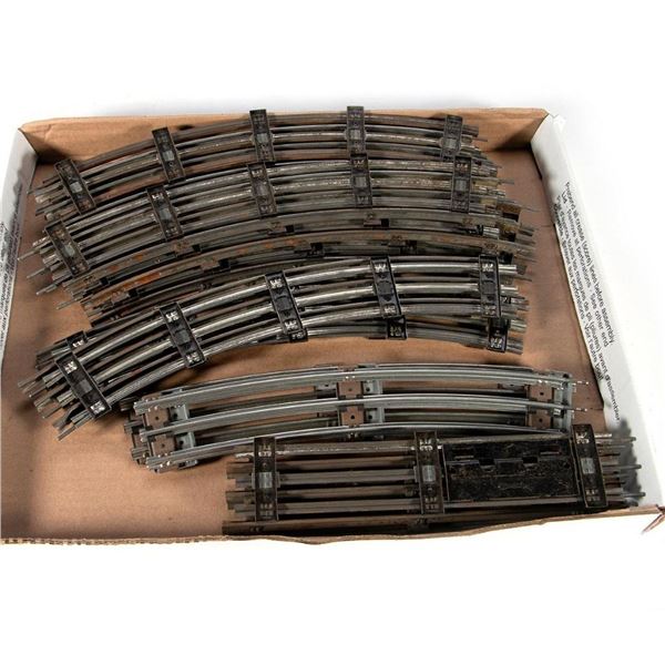 Marx O-27 profile but Wide Radius Curve (16) and Uncouplers (3)