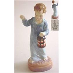 Royal Doulton Figurine - Wee Willie Winkie #1830178