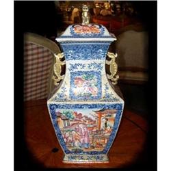 Antique Chinese Export Porcelain Mandarin Vase #1830592