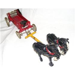 McCormick Deering Toy Manure Spreader w/ 2 #1843095