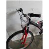 Image 2 : RED AND BLACK KOMODO BIKE