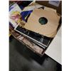 Image 2 : LOT OF VINTAGE RECORDS