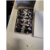 Image 2 : 48 pairs of new sunglasses