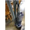Image 8 : SHARK NAVIGATOR BAGLESS VACUUM - NO CLIP AND STEAM CLEANER