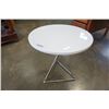Image 2 : Eastern twisted metal end table