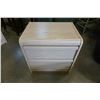 Image 8 : 6 DRAWER DRESSER AND NIGHTSTAND