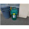 Image 2 : 2 Brute garbage cans and green curbside organic bin
