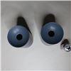 Image 2 : LOT: 2 VASES