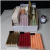 Image 1 : LOT: +/- 100 CANDLES (NEW) / CHANDELLES NEUVES