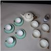 Image 2 : LOT: 13PCS TEA SET / ENSEMBLE DE THE