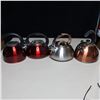 Image 1 : LOT: 4 KETTLES / BOUILLOIRES