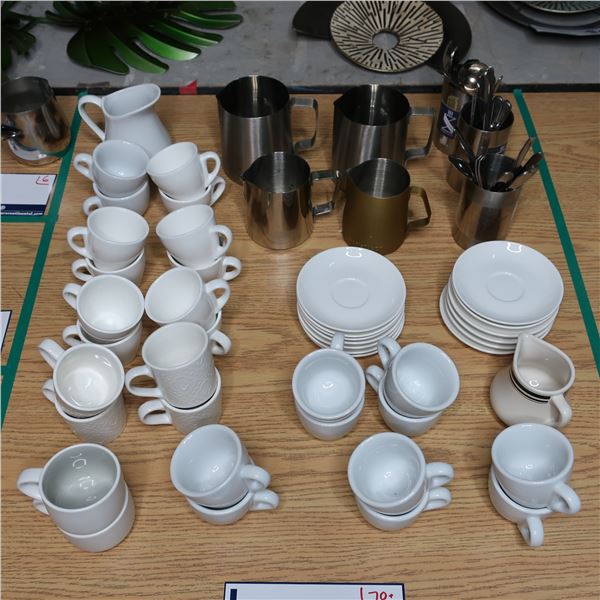 LOT: 70+ COFFEE ACCESSORIES /ACCESS. À CAFÉ
