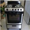Image 1 : GE RANGE 24" X 24" X 36" - NEW