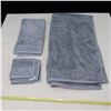 Image 1 : LOT: GREY TOWELS / SERVIETTES GRISES