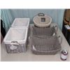 Image 1 : LOT: 5  ASST BASKETS / PANIERS ASSORTIS