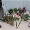 Image 1 : LOT: ARTIFICIAL PLANTS / PLANTES ARTIFICIELLE