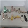 Image 2 : LOT: 12 ASSORTED WOMEN FOOTWEAR  - SIZE: 7-7.5