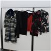 Image 2 : 21pcs MAIN CHARACTER WOMAN CLOTHING (6-8)