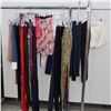 Image 1 : 22pcs MAIN CHARACTER WOMAN CLOTHING (1-4)