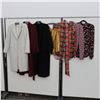 Image 2 : 25pcs MAIN CHARACTER WOMAN CLOTHING (SM)
