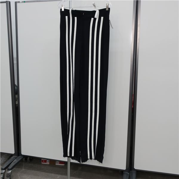 NEW - LECAVALIER PANTS - SIZE: 26, (MAIN CHARACTER)