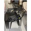 Image 2 : LOT: 4 BLACK PLASTIC CHAIRS