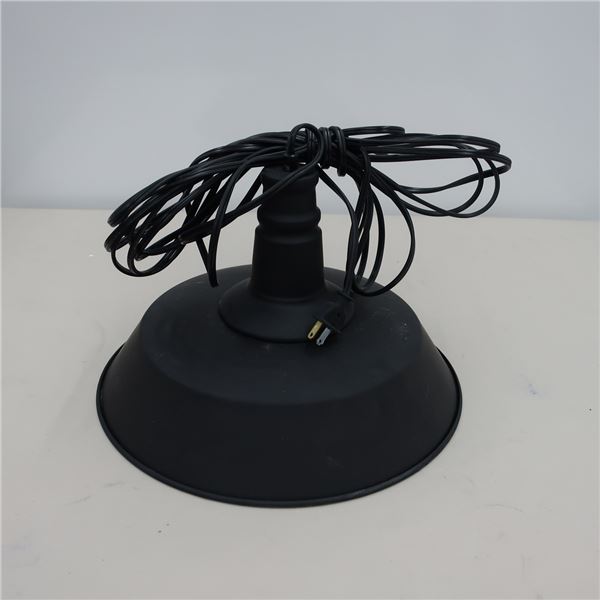 LOT: 3 SUSPENDED LAMP 14"