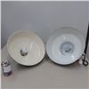 Image 2 : LOT: 2 ASST SUSPENDED LAMP 14"