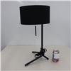 Image 1 : TABLE LAMP