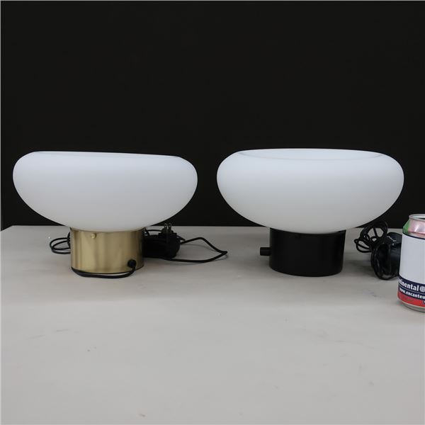 LOT: 2 LED TABLE LAMP