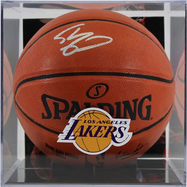 SHAQUILLE O'NEAL SIGNED NBA GAME BALL BASKETBALL W/DISPLAY CASE (BECKETT COA)