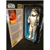 Image 2 : STAR WARS STORMTROOPER COLLECTOR SERIES ACTION FIGURE