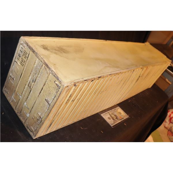 GODZILLA CARGO SHIPPING CONTAINER MINIATURE SCREEN USED 1